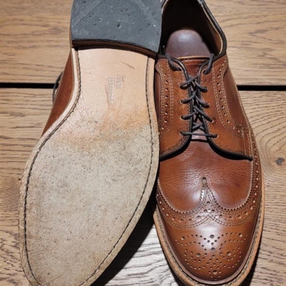 McAllister Wingtip Oxford Men\'s Dress Shoe - 10-1/2 D main image 4